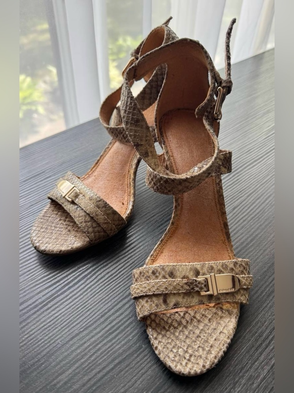 Coach Women's Leather STRAPPY ANIMAL PRINT Sandals Size 7,5